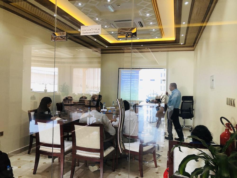 Farah Hotel Apartment Muscat Exterior photo